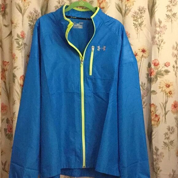 ♥️Women’s  windbreaker  under armor - Picture 1 of 3